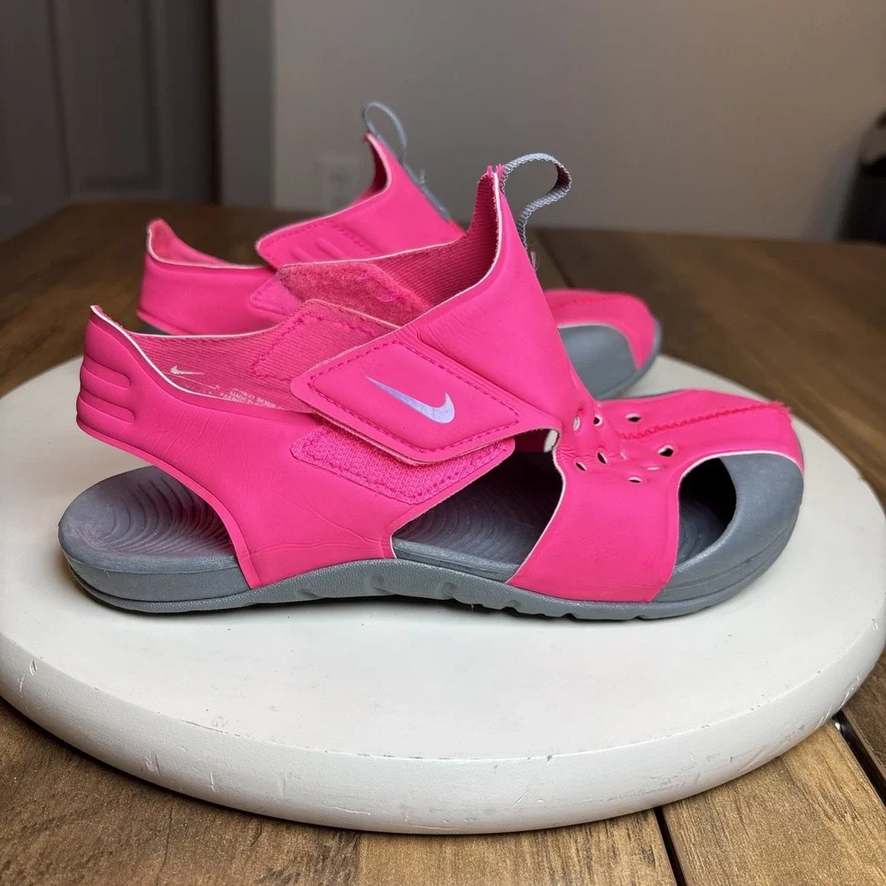 Nike Kids 3Y Hyper Pink Sunray Protect Sandals Gorpcore Water Shoes Hook Loop